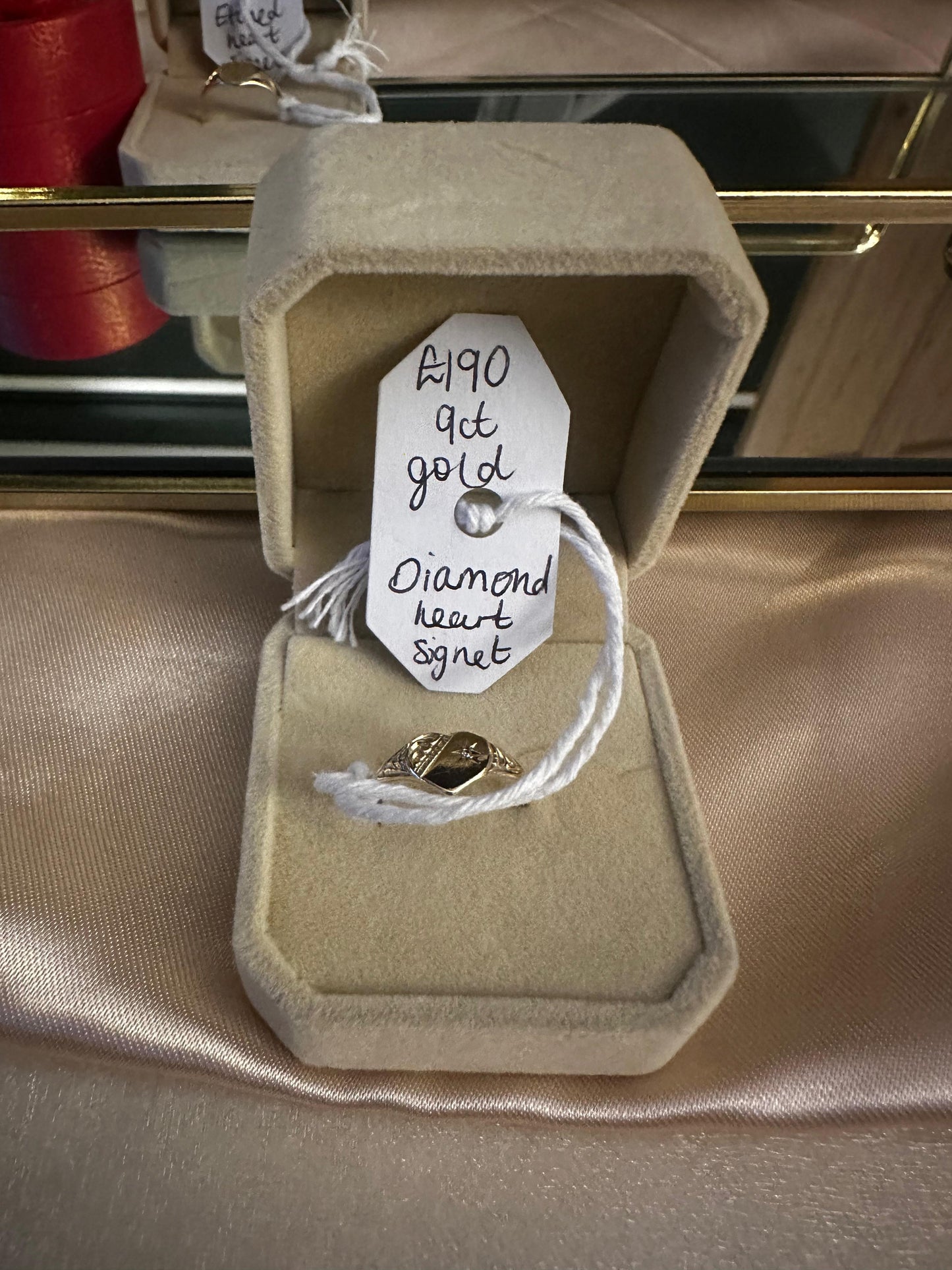 Diamond heart signet