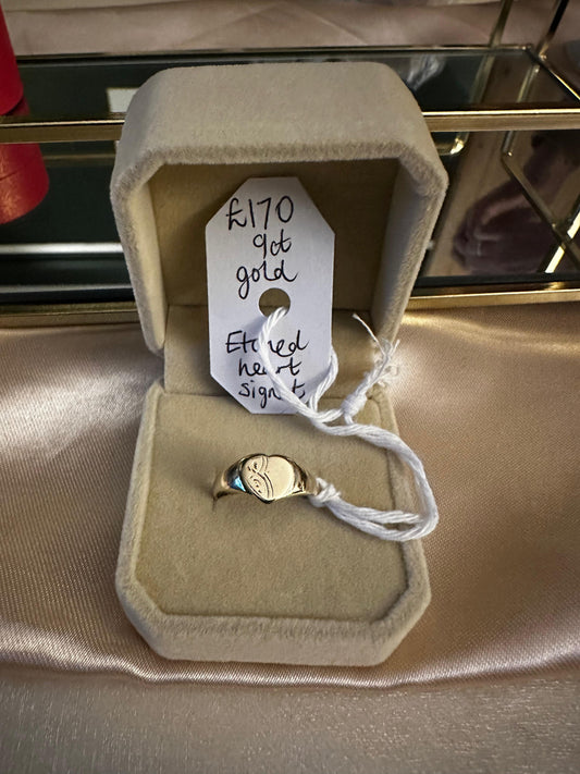 Etched heart signet